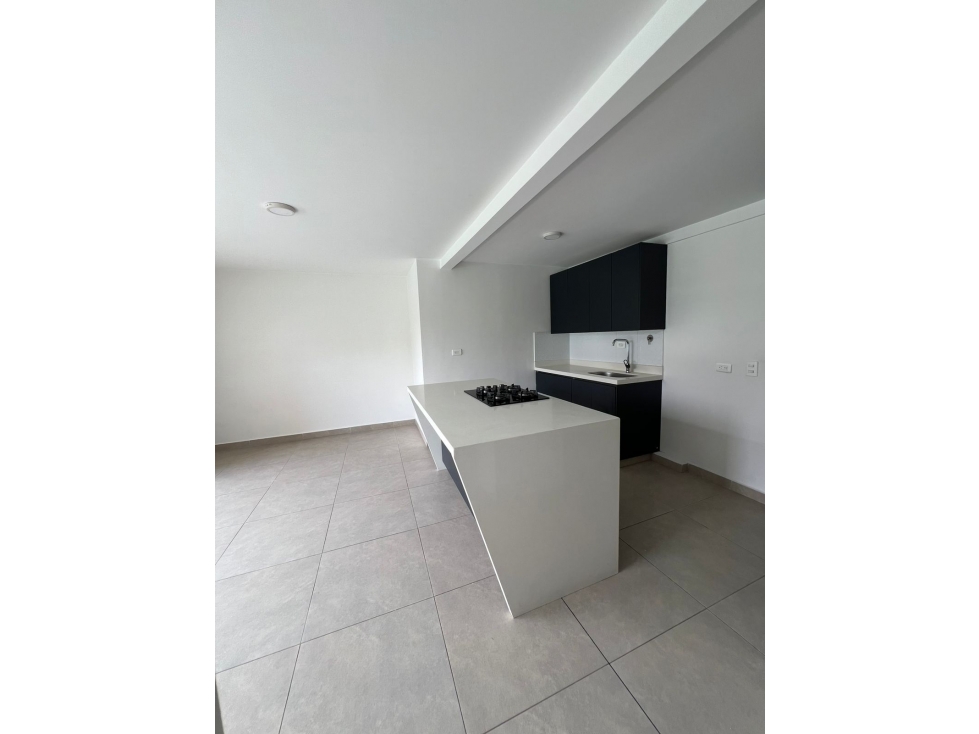VENDO APARTAMENTO SECTOR LOMA DE LOS BERNAL