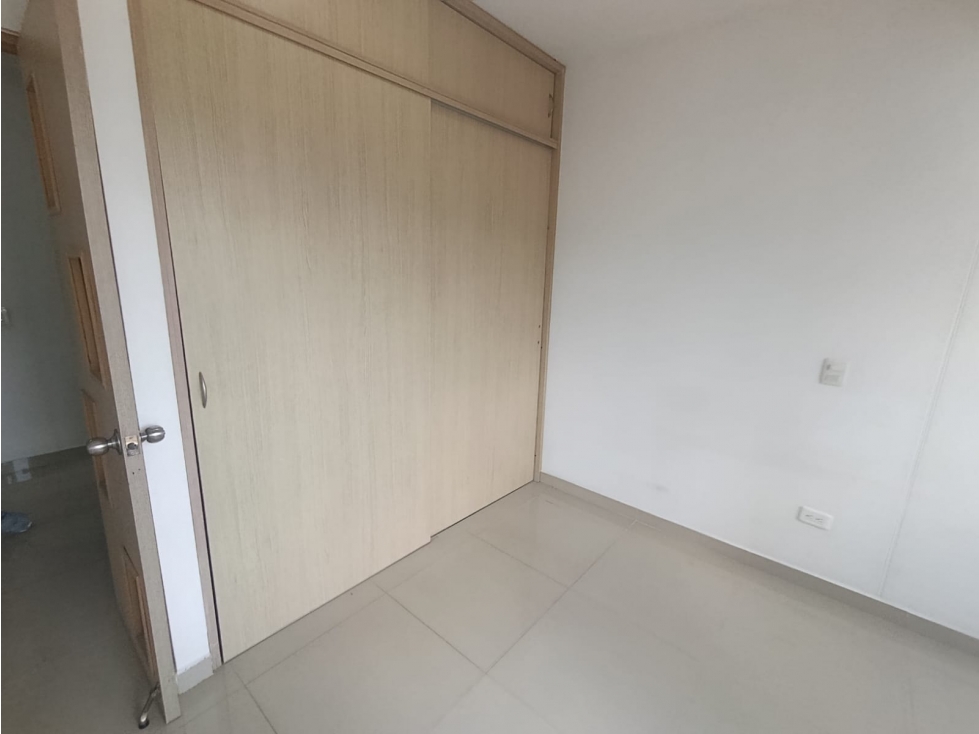 APARTAESTUDIO EN ARRIENDO SECTOR NAVARRA BELLO — foto 6