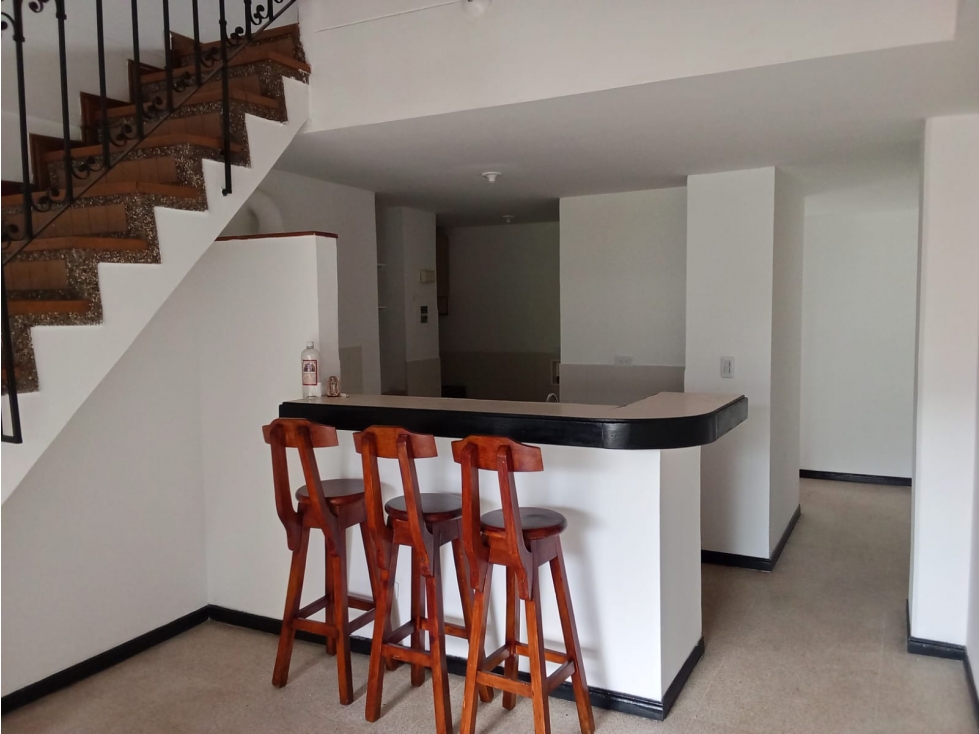 ARRIENDO APARTAMENTO SECTOR SIMON BOLIVAR