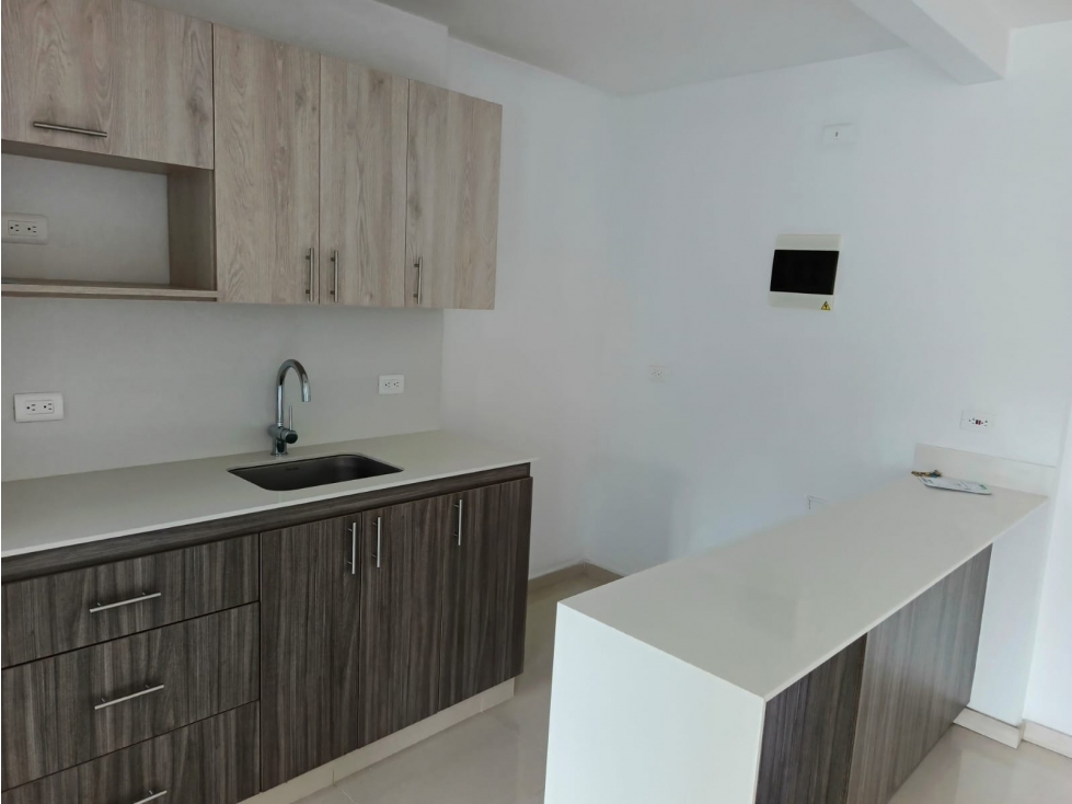 ARRIENDO ESPECTACULAR APARTAMENTO EN CALASANZ PARTE ALTA — foto 6