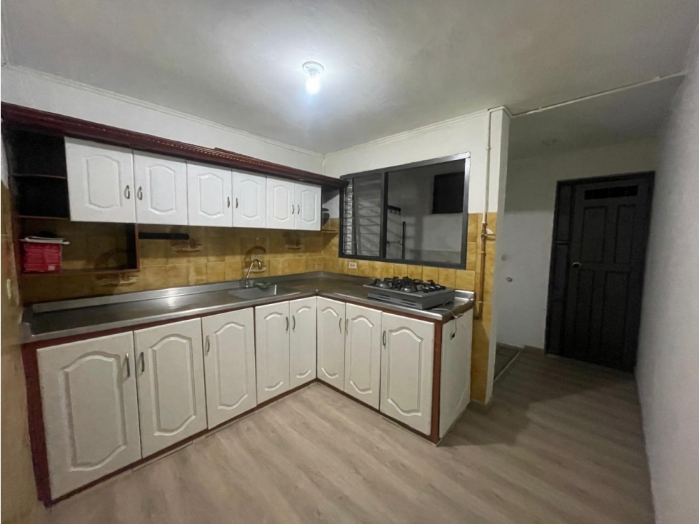 APARTAMENTO EN ARRIENDO SECTOR BARRIO LAS PALMAS MEDELLIN — foto 3