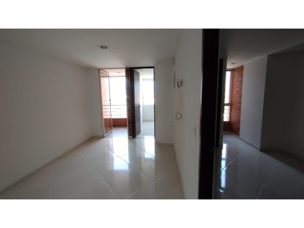 ARRIENDO APARTAMENTO SECTOR FLORESTA — foto 4