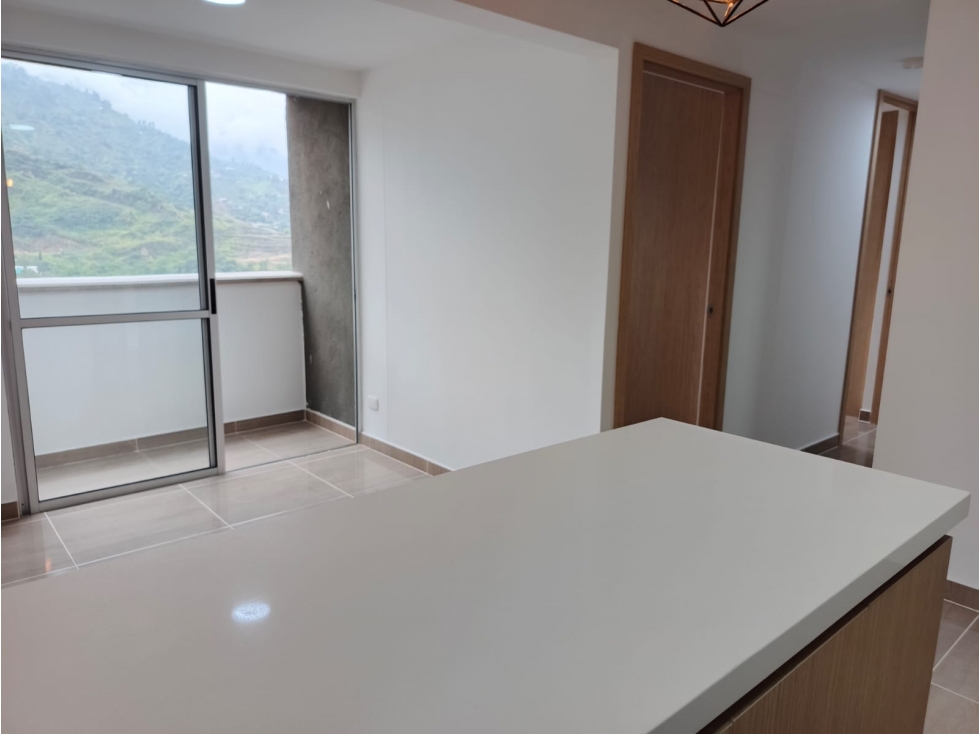 ARRIENDO APARTAMENTO EN BELLO SECTOR BUCAROS — foto 3