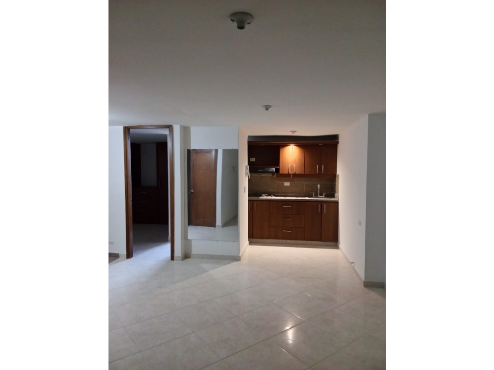 ARRIENDO APARTAMENTO SECTOR LAURELES — foto 3