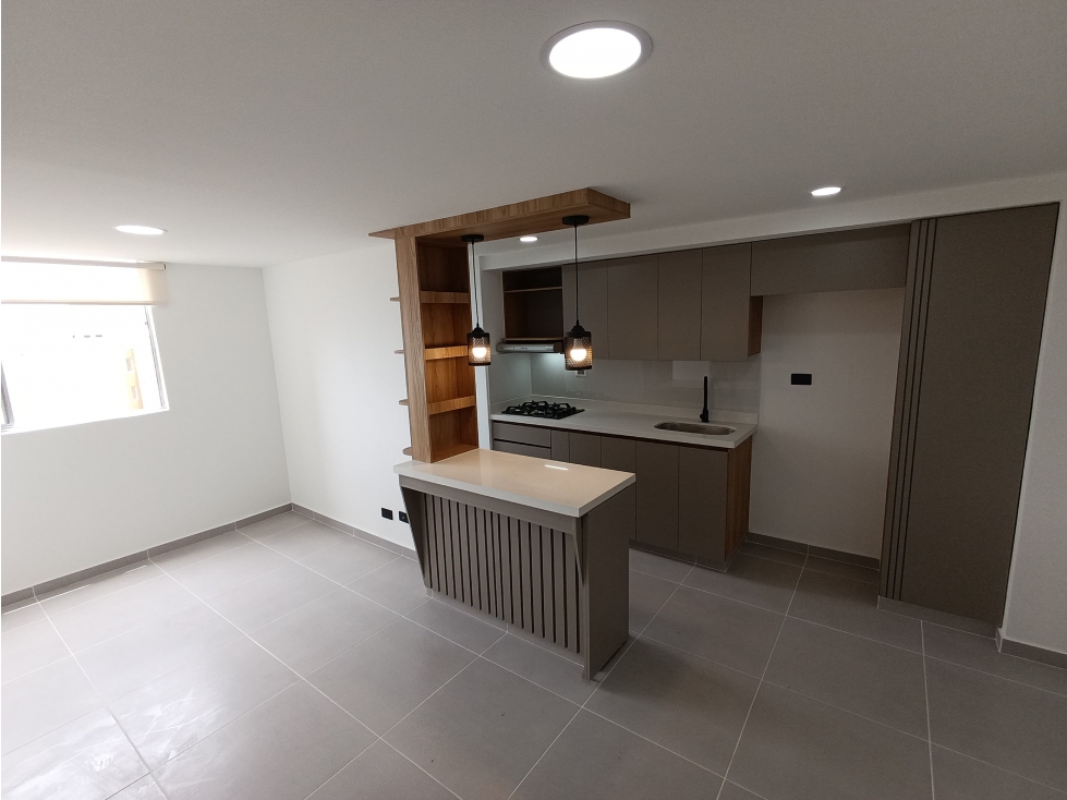 ARRIENDO APARTAMENTO SECTOR CALASANZ — foto 2