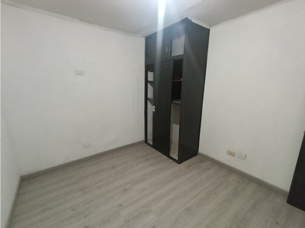 APARTAMENTO EN ARRIENDO SECTOR LAS PALMAS MEDELLIN — foto 5