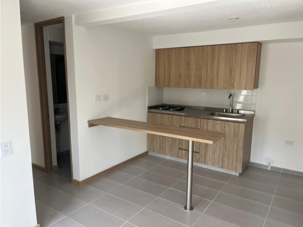 APARTAMENTO EN ARRIENDO SECTOR AMAZONIA BELLO — foto 2