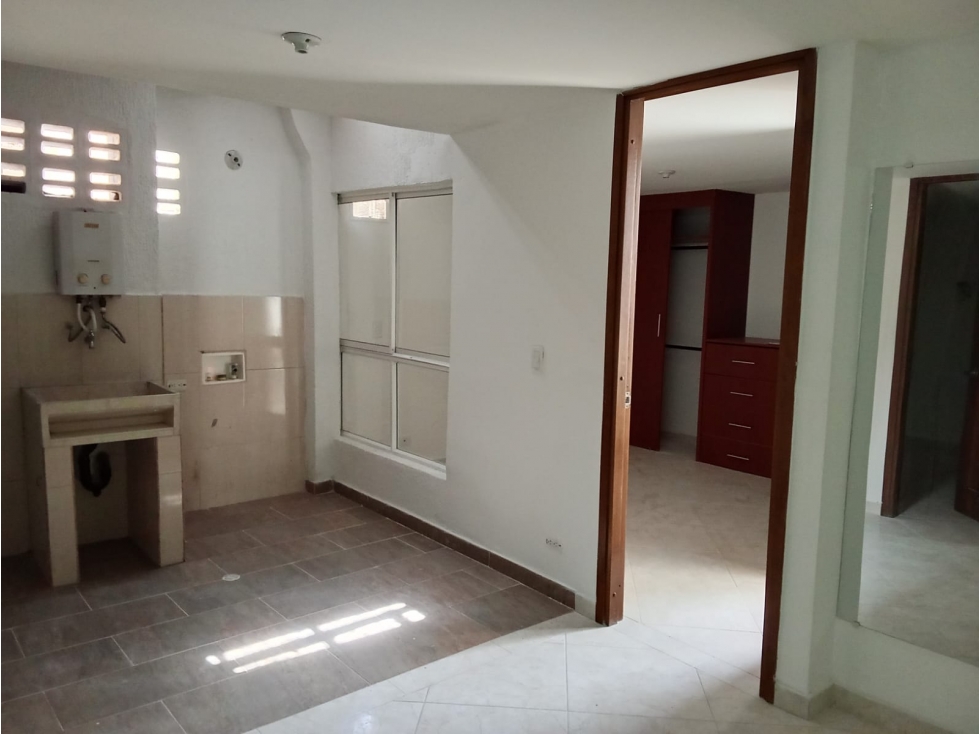 ARRIENDO APARTAMENTO SECTOR LAURELES — foto 6