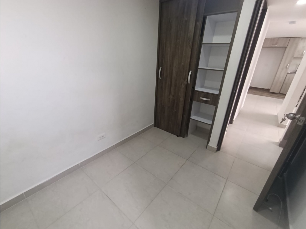 APARTAMENTO EN ARRIENDO SECTOR NAVARRA BELLO — foto 6
