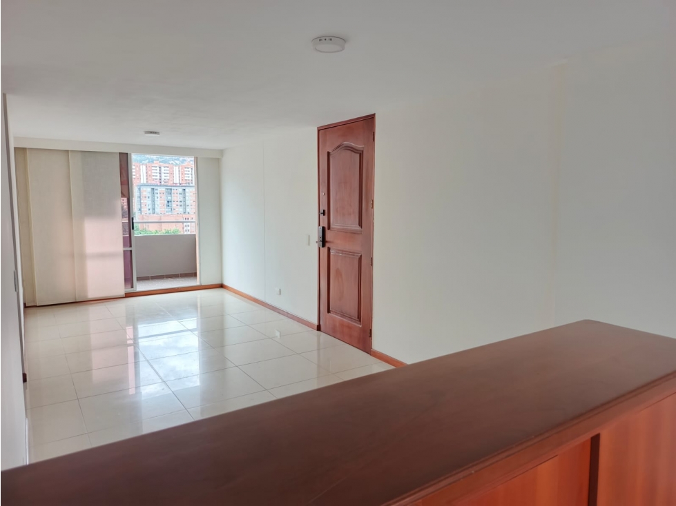 ARRIENDO APARTAMENTO SECTOR COLORES — foto 6