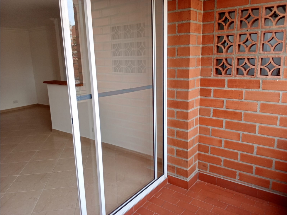 ARRIENDO APARTAMENTO SECTOR SAN JOAQUIN — foto 4
