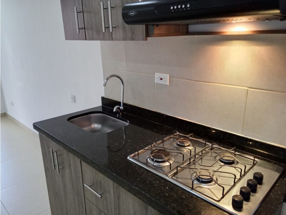 ARRIENDO APARTAMENTO SECTOR SIMON BOLIVAR — foto 6