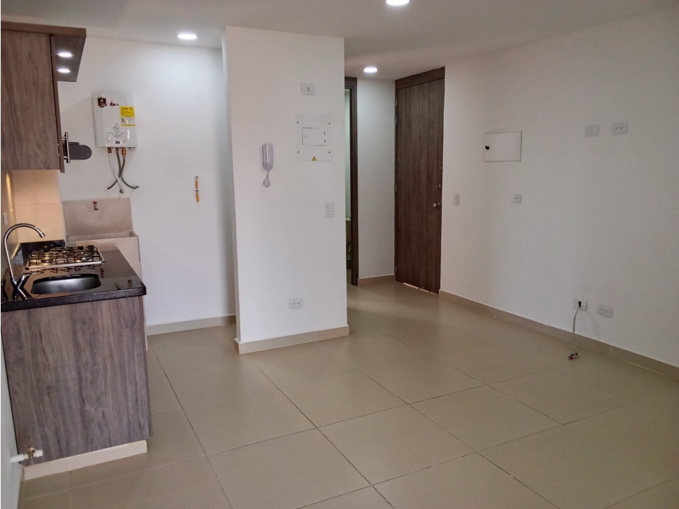 ARRIENDO APARTAMENTO SECTOR SIMON BOLIVAR — foto 3