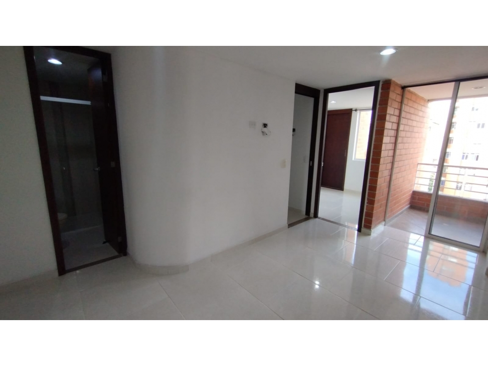 ARRIENDO APARTAMENTO SECTOR FLORESTA — foto 4