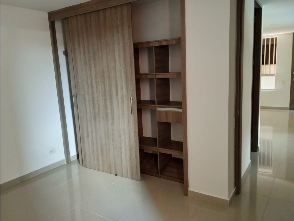 ARRIENDO APARTAMENTO SECTOR LAURELES — foto 5