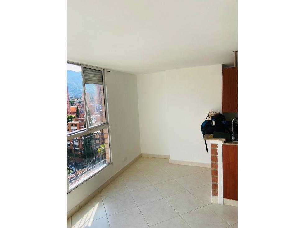 ARRIENDO APARTAESTUDIO SECTOR FLORESTA — foto 3