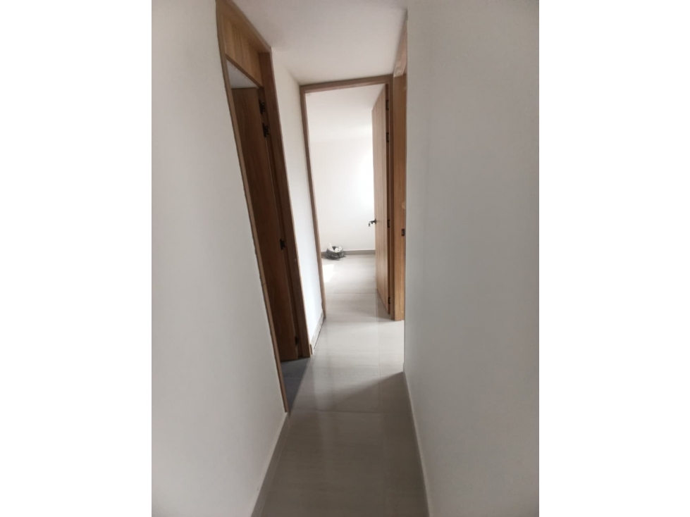 APARTAMENTO EN ARRIENDO SECTOR ROBLEDO — foto 4