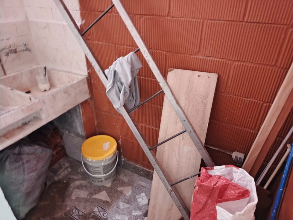 APARTAMENTO EN ARRIENDO SECTOR NIQUIA — foto 5