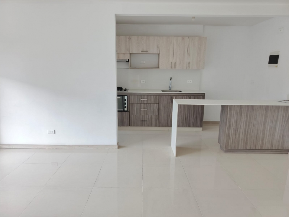 ARRIENDO ESPECTACULAR APARTAMENTO EN CALASANZ PARTE ALTA — foto 5