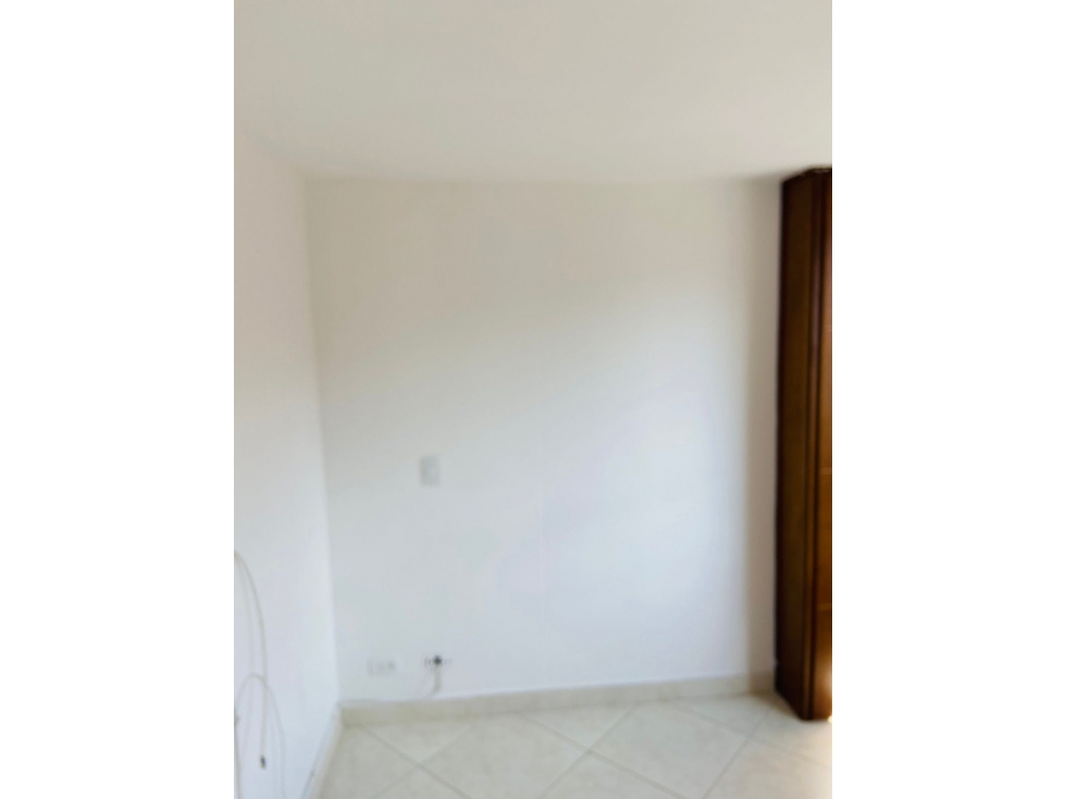 ARRIENDO APARTAESTUDIO SECTOR FLORESTA — foto 4