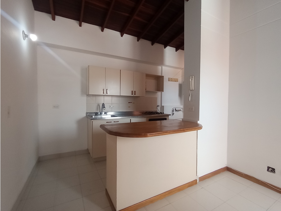 APARTAMENTO EN ARRIENDO SECTOR DE LA AMERICA — foto 5