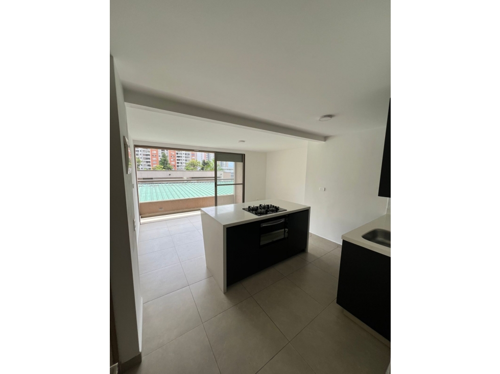 VENDO APARTAMENTO SECTOR LOMA DE LOS BERNAL — foto 5