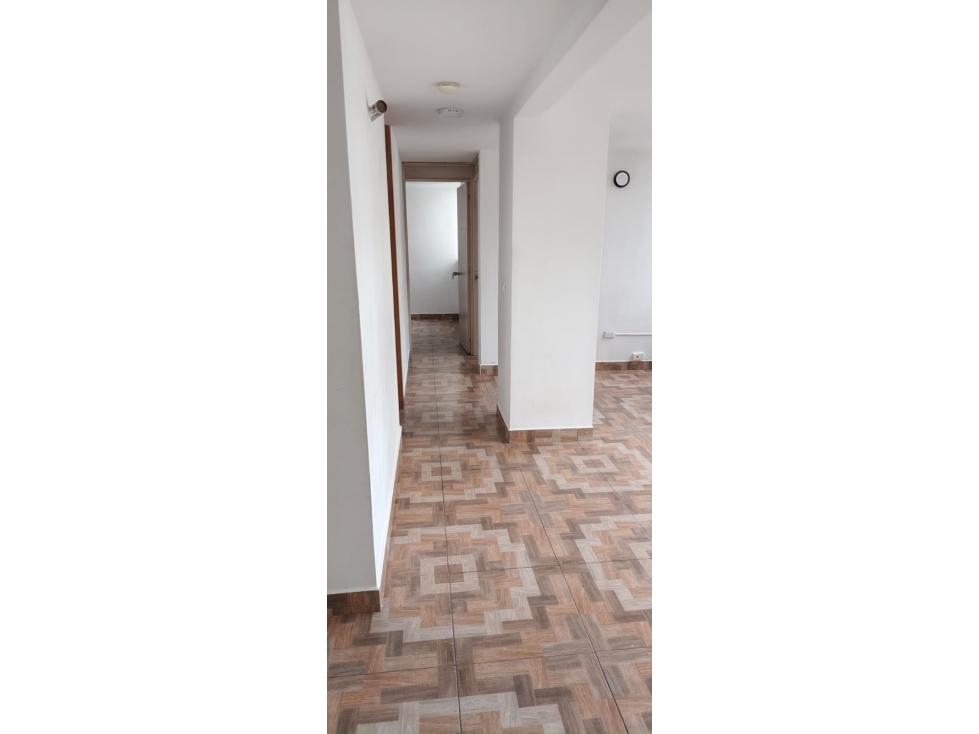 APARTAMENTO EN ARRIENDO SECTOR DE PARIS BELLO — foto 5