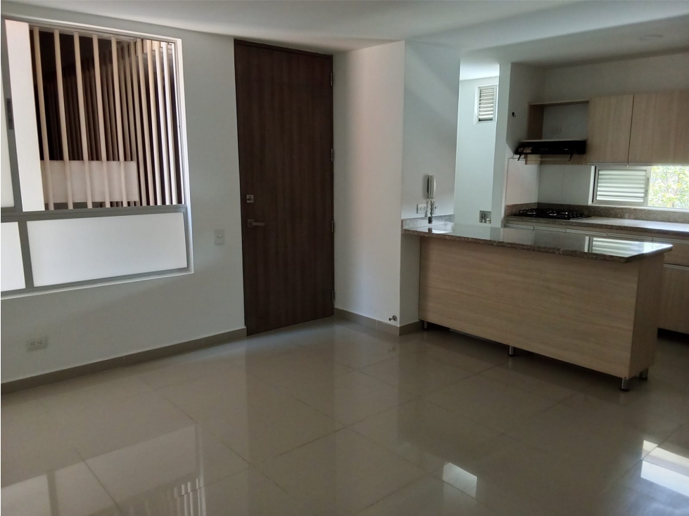 ARRIENDO APARTAMENTO SECTOR LAURELES — foto 6