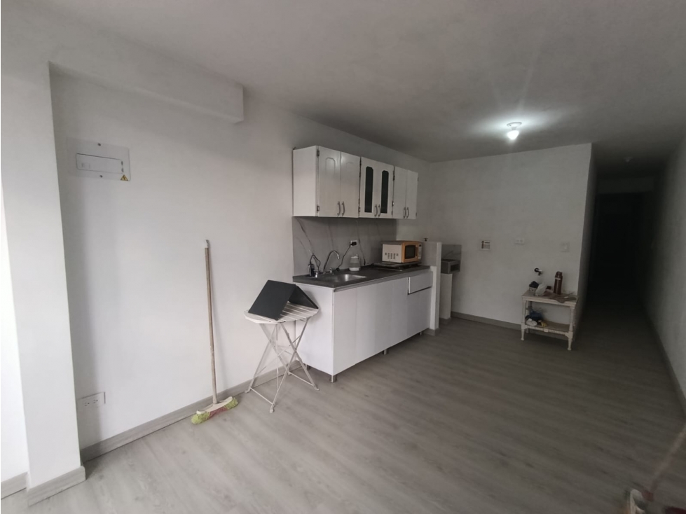 APARTAMENTO EN ARRIENDO SECTOR LAS PALMAS MEDELLIN