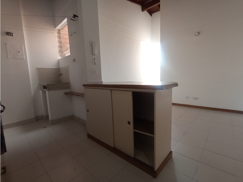 APARTAMENTO EN ARRIENDO SECTOR DE LA AMERICA — foto 2