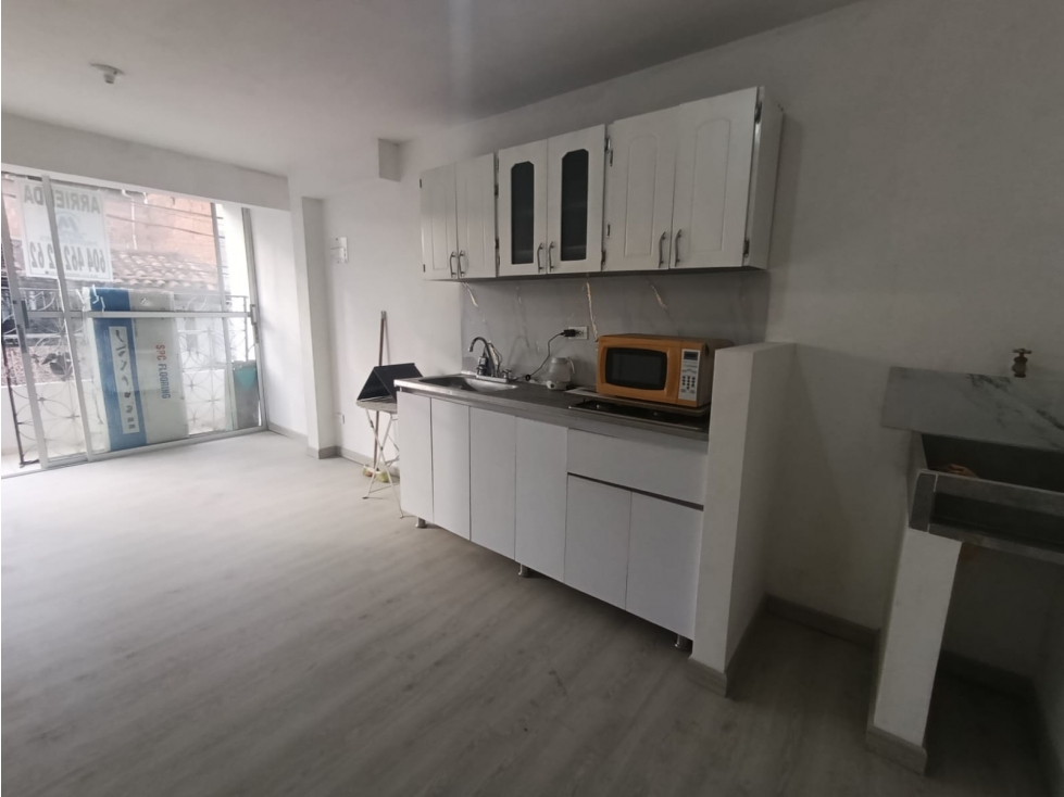 APARTAMENTO EN ARRIENDO SECTOR LAS PALMAS MEDELLIN — foto 2
