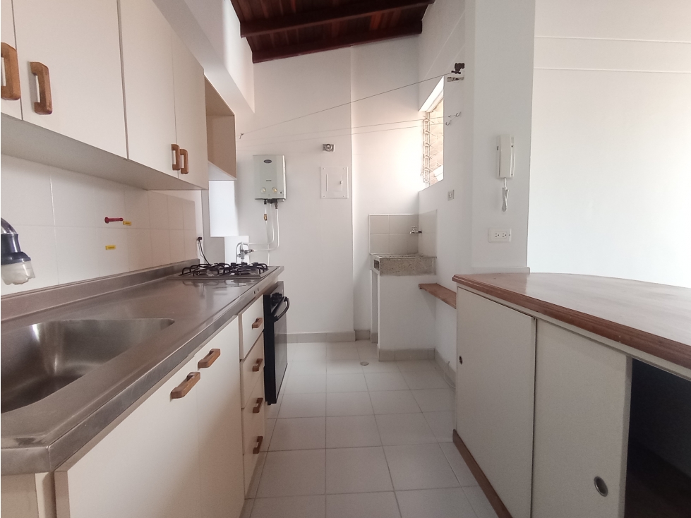 APARTAMENTO EN ARRIENDO SECTOR DE LA AMERICA