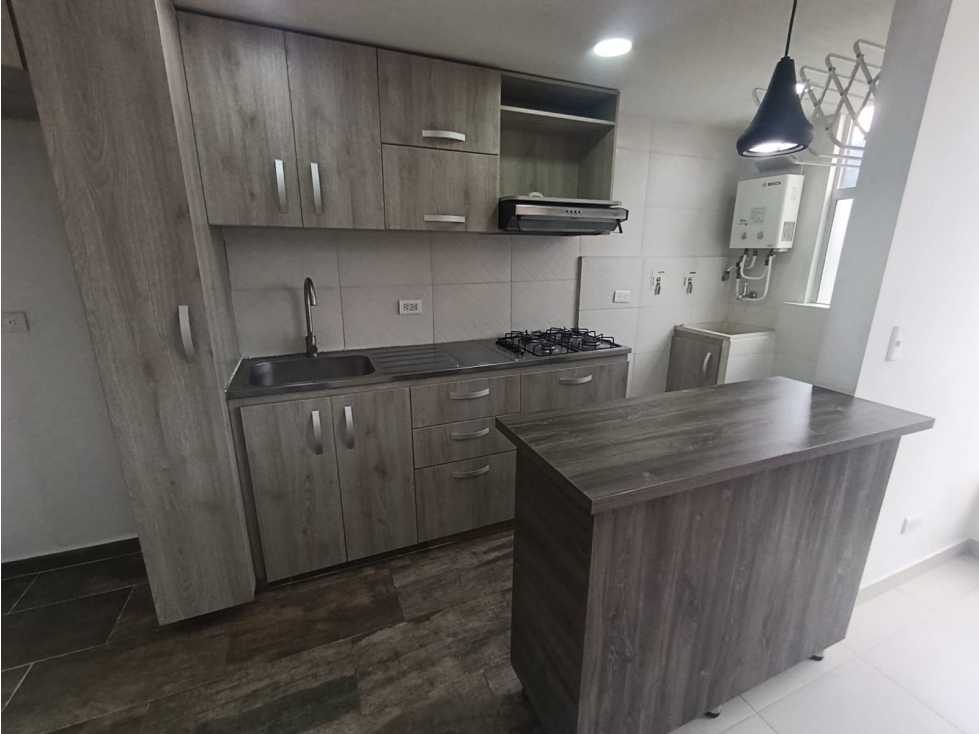 APARTAMENTO EN ARRIENDO SECTOR NAVARRA BELLO