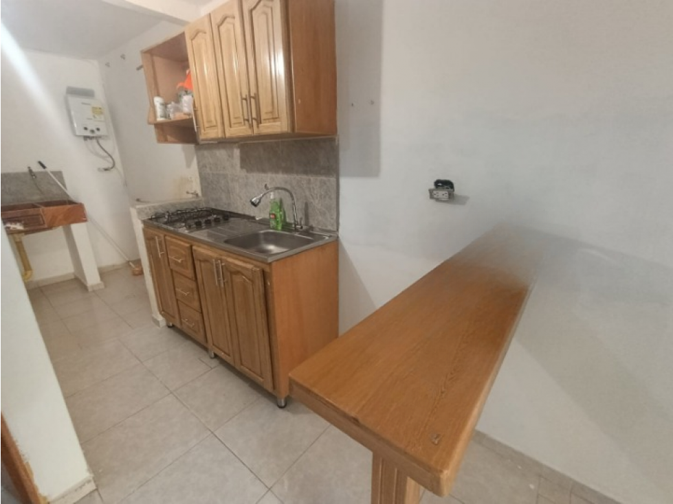 APARTAESTUDIO EN ARRIENDO ROBLEDO PAJARITO — foto 2