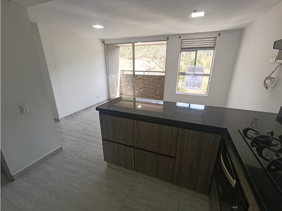 APARTAMENTO EN ARRIENDO SECTOR NIQUIA BELLO — foto 3