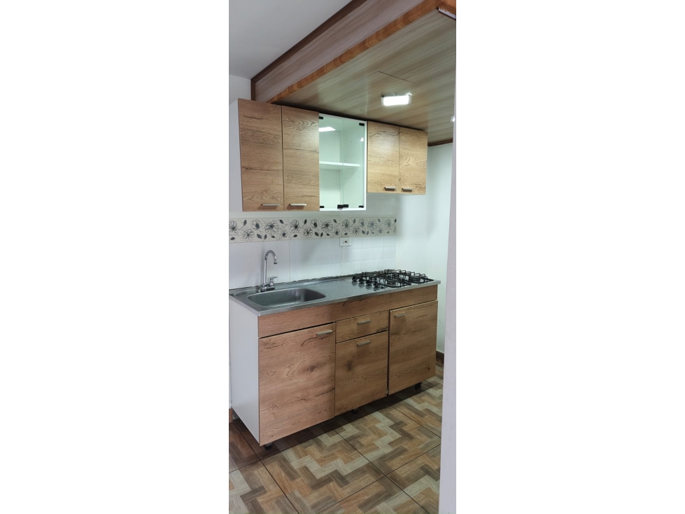 APARTAMENTO EN ARRIENDO SECTOR DE PARIS BELLO