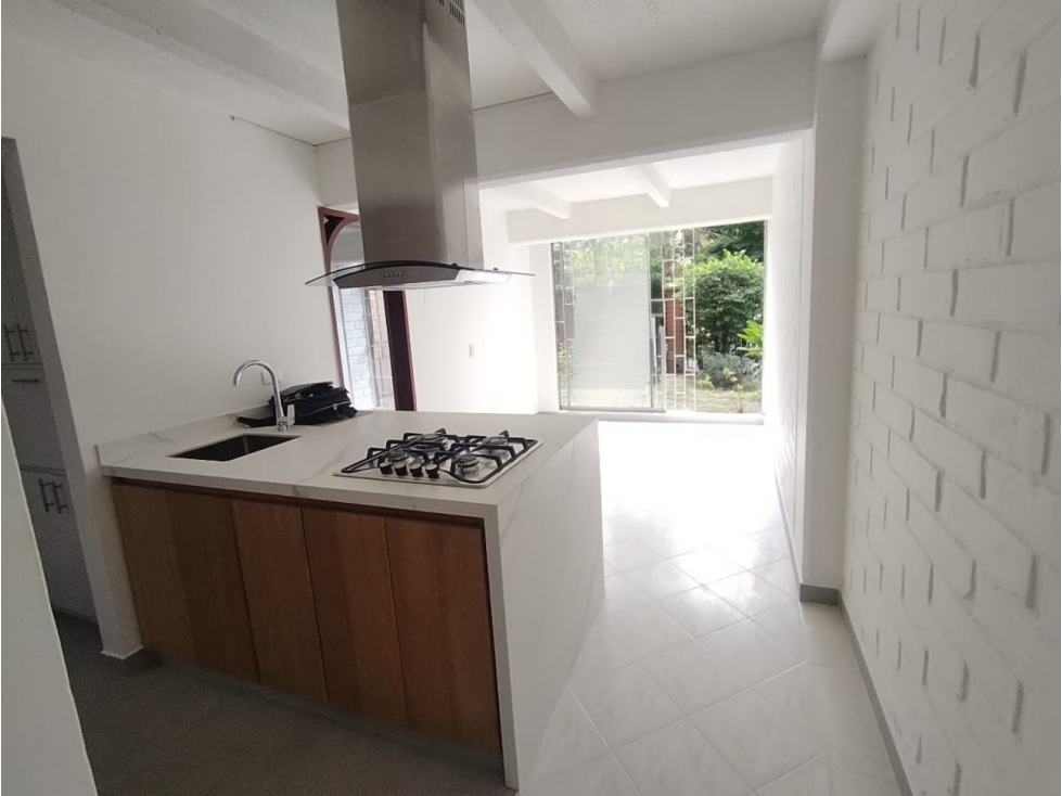APARTAESTUDIO EN ARRIENDO SECTOR CALASANZ  UNIDAD CERRADA