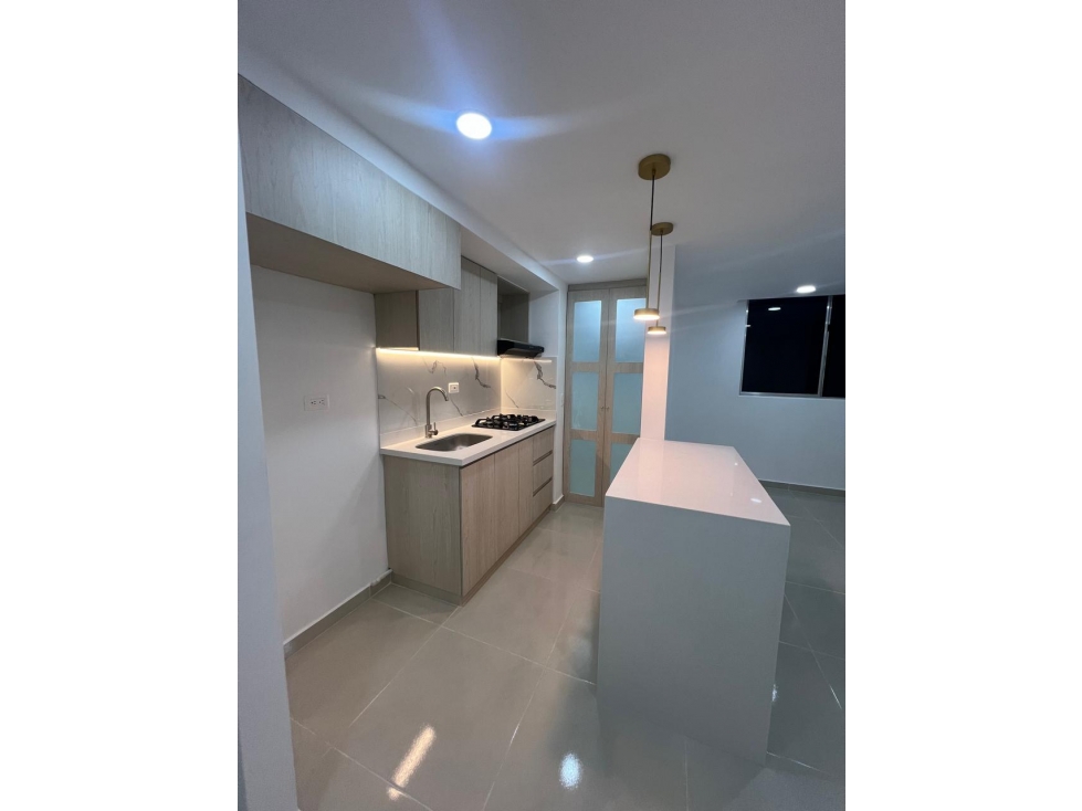 APARTAMENTO EN ARRIENDO SECTOR CALASANZ PARTE ALTA — foto 3
