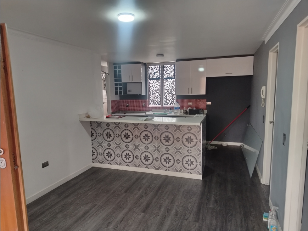 APARTA ESTUDIO EN ARRIENDO SECTOR LAURELES — foto 3