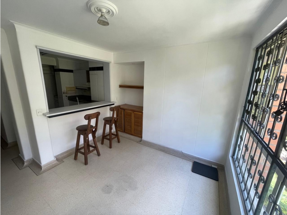 APARTAMENTO EN ARRIENDO SECTOR LAURELES