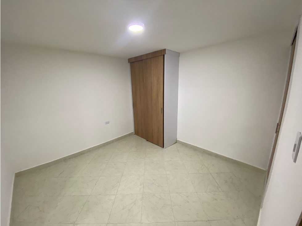 SE ARRIENDA CASA LA FLORESTA — foto 5