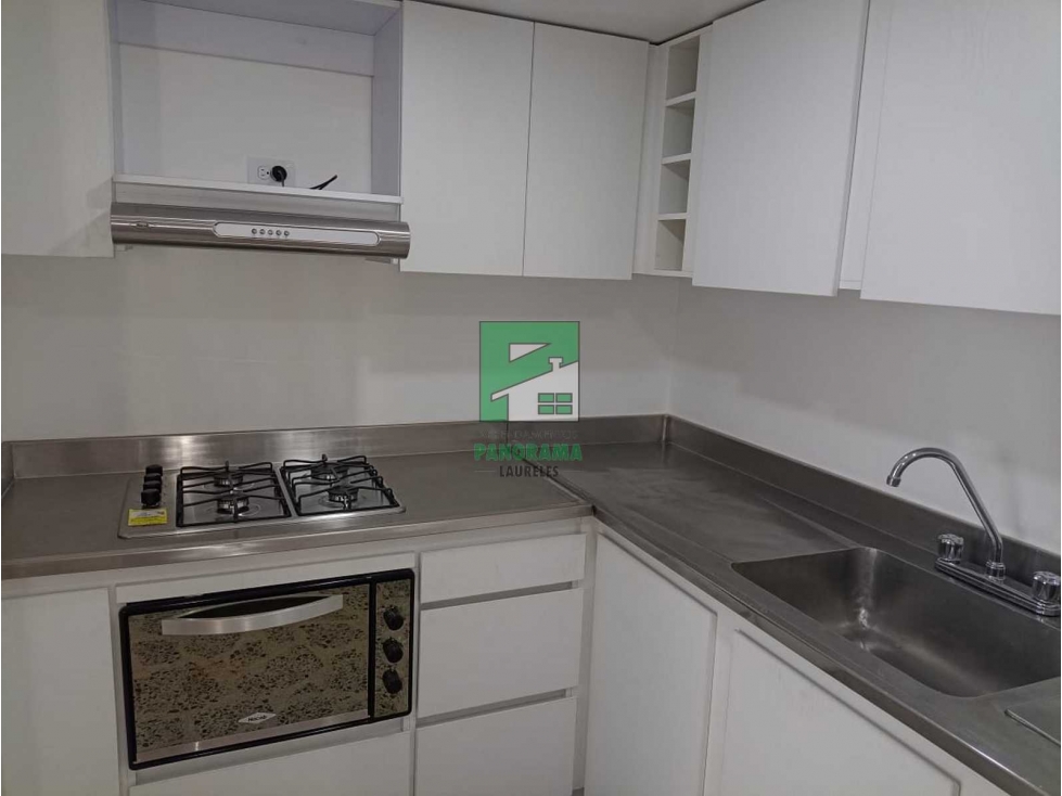 VENTA APARTAMENTO EN LAURELES CERC A SANTA TERESITA