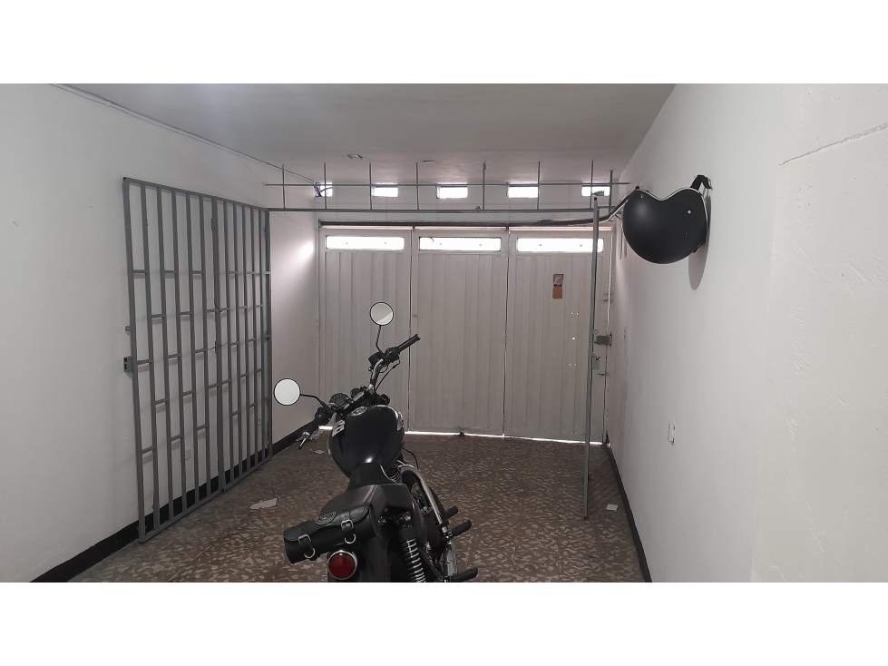 SE VENDE EDIFICIO SECTOR MANRIQUE ZONA CENTRAL — foto 3