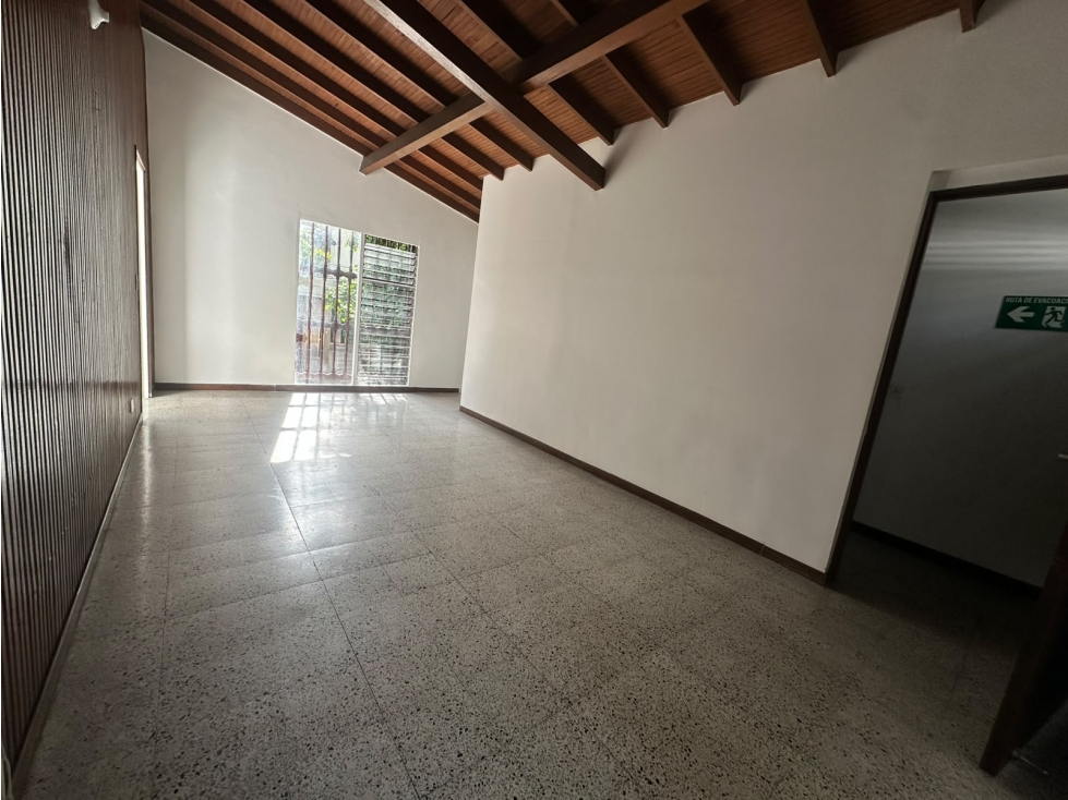 Apartamneto en arriendo sector la Castellana — foto 2