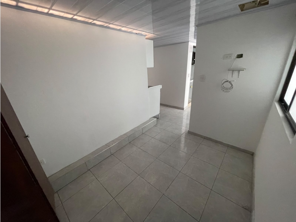 APARTAMENTO EN ARRIENDO SECTOR BELEN LAS MERCEDES — foto 3