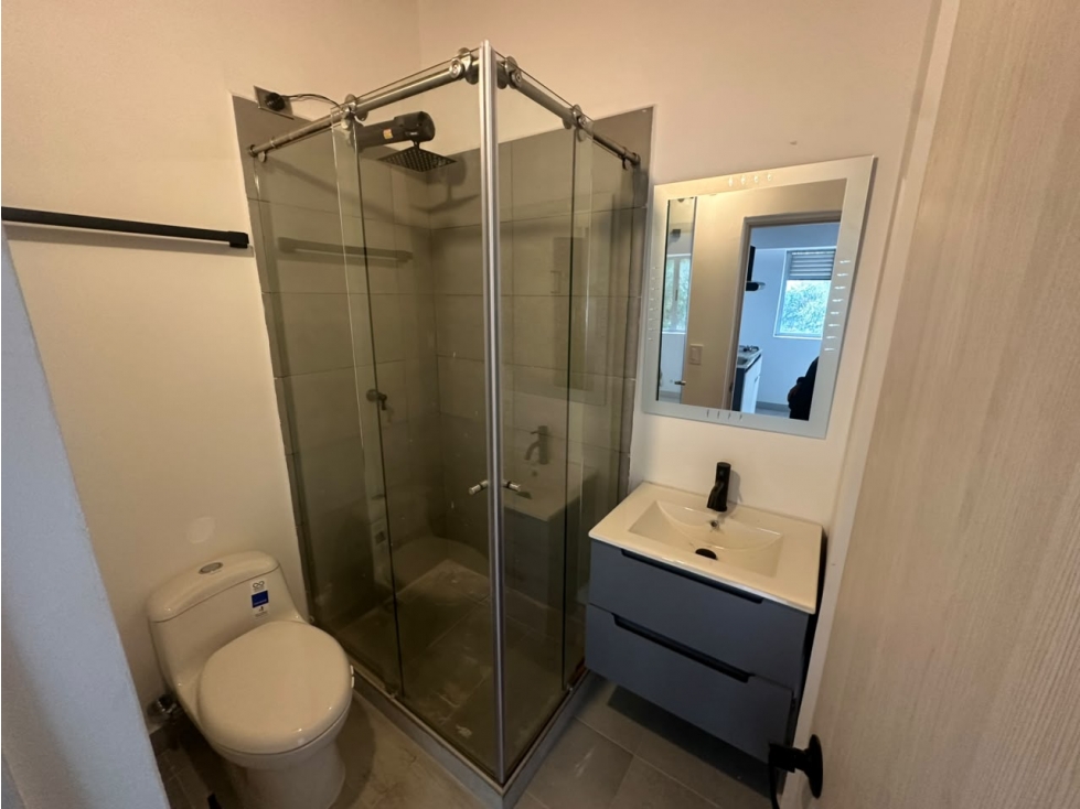 Aparta Estudio en arriendo sector Laureles Estadio