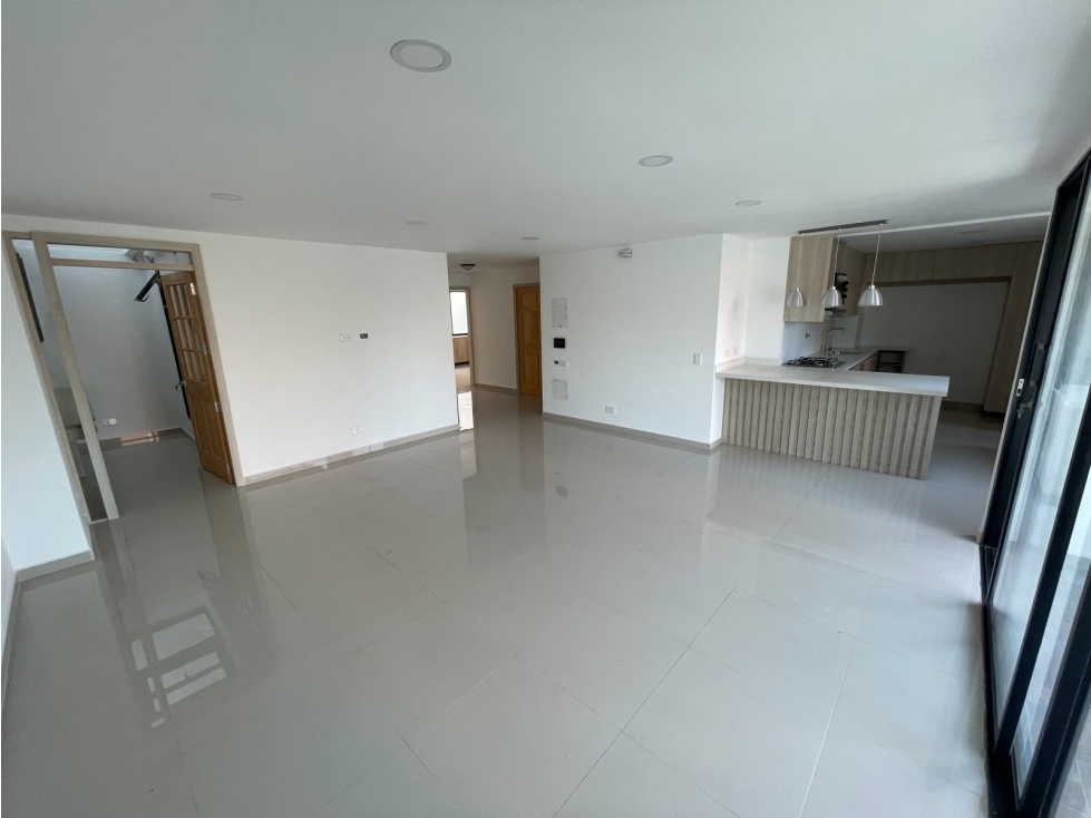 APARTAMENTO EN ARRIENDO SECTOR ALAMEDA — foto 2