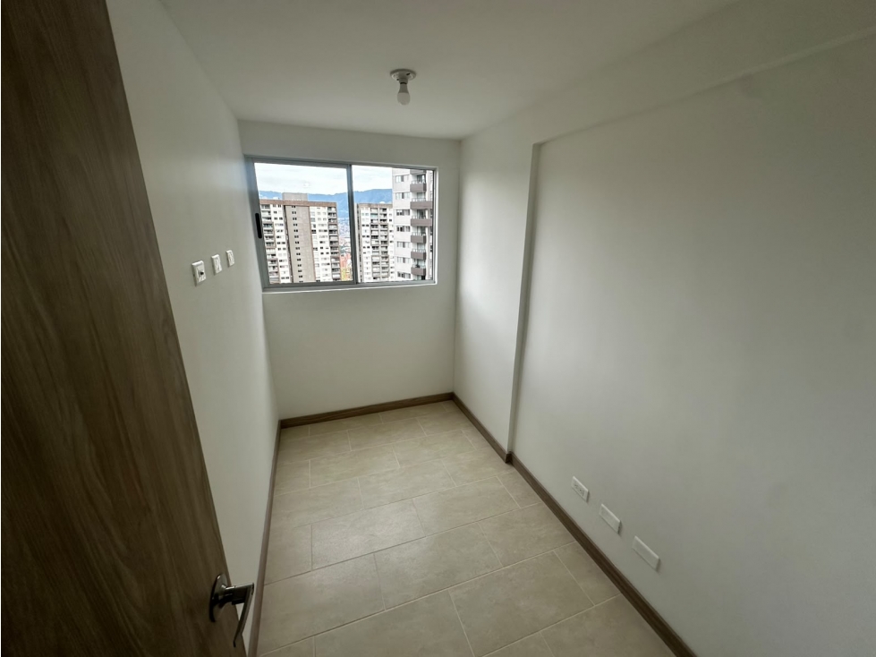Apartamento para estremar en arriendo sector Calasanz — foto 5