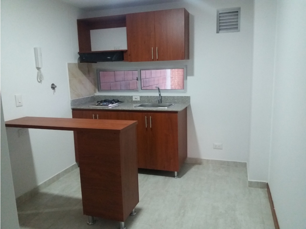 APARTAESTUDIO EN ARRIENDO BELÉN LOS ALPES — foto 2