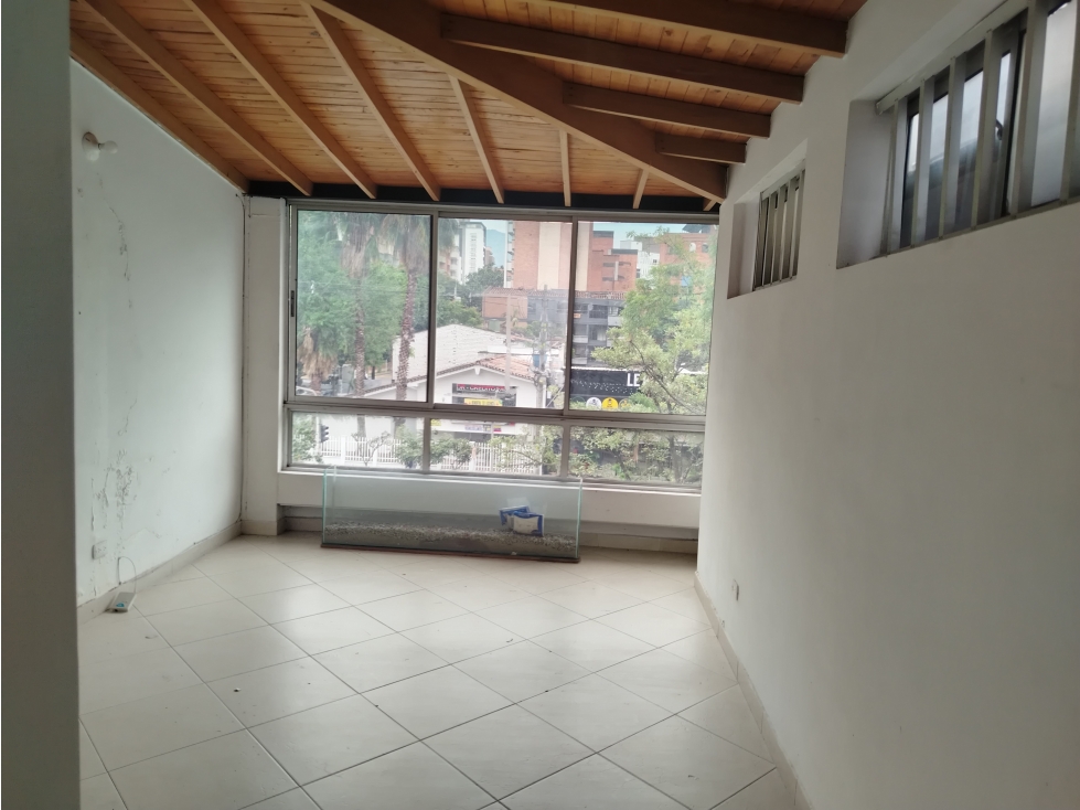 APARTAESTUDIO EN ARRIENDO SECTOR VENIDA 33 LAURELES